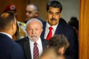 Governo Lula busca manter diálogo com a ditadura de Maduro enquanto enfrenta crises internas