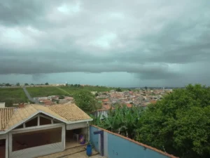 Chuvas Intensas Causam Estragos no Vale do Paraíba e Litoral Norte